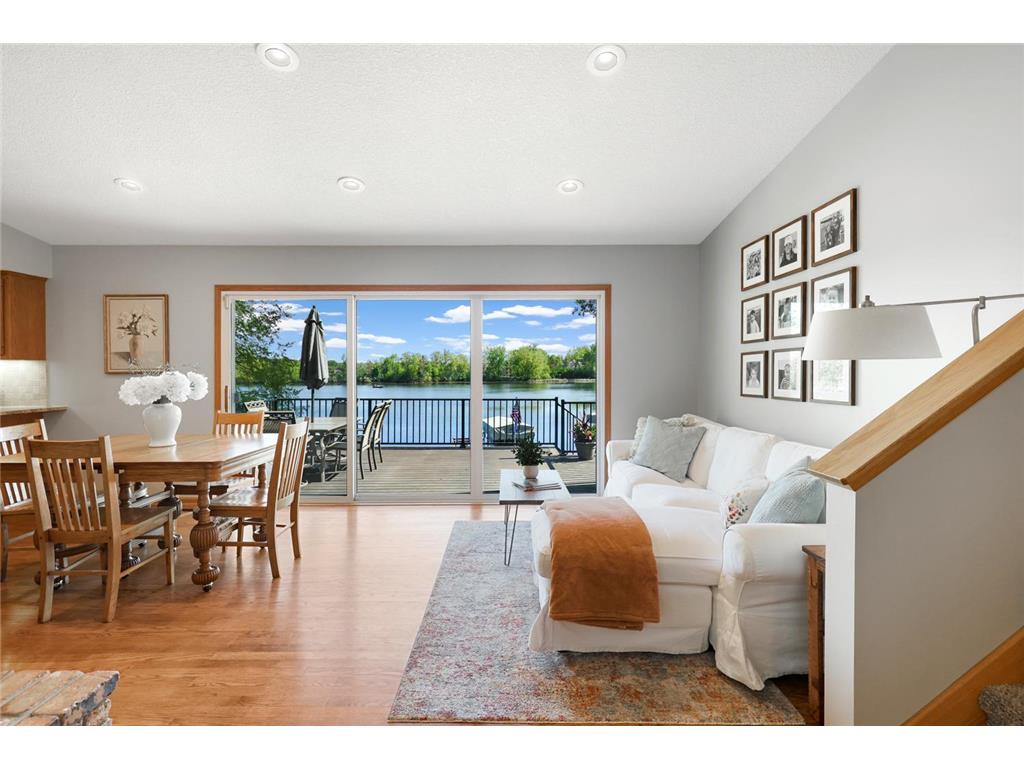 9885 Oak Shore Drive Lakeville MN 55044 - Crystal 7065807 image13