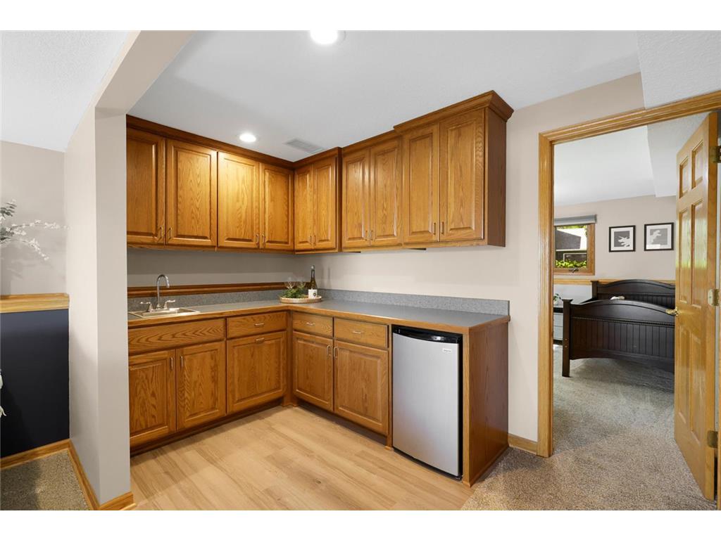 9885 Oak Shore Drive Lakeville MN 55044 - Crystal 7065807 image32