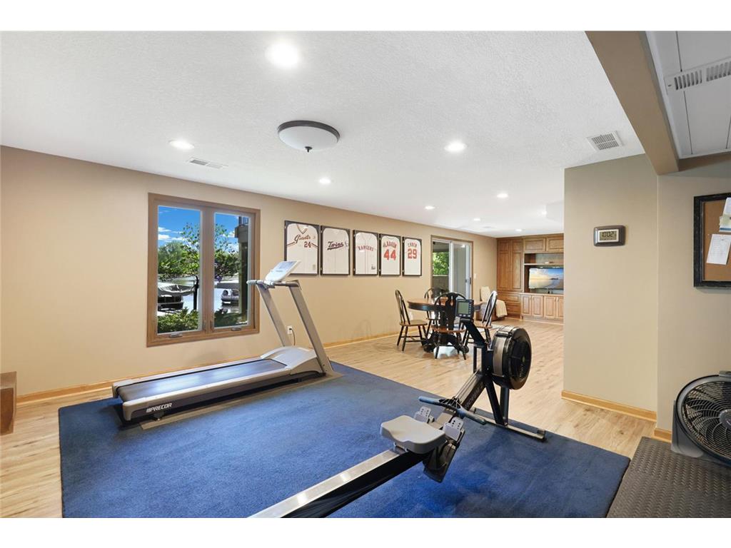 9885 Oak Shore Drive Lakeville MN 55044 - Crystal 7065807 image40