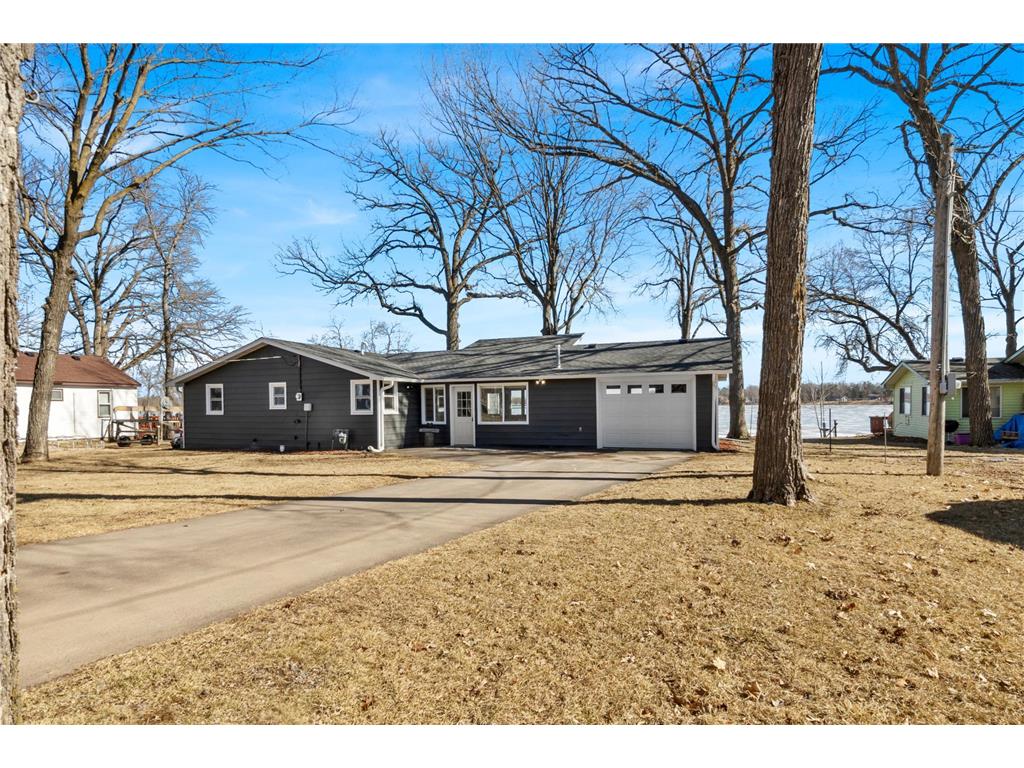 9886 Lake Mist Drive Grasston MN 55030 - Pokegema 6690322 image1