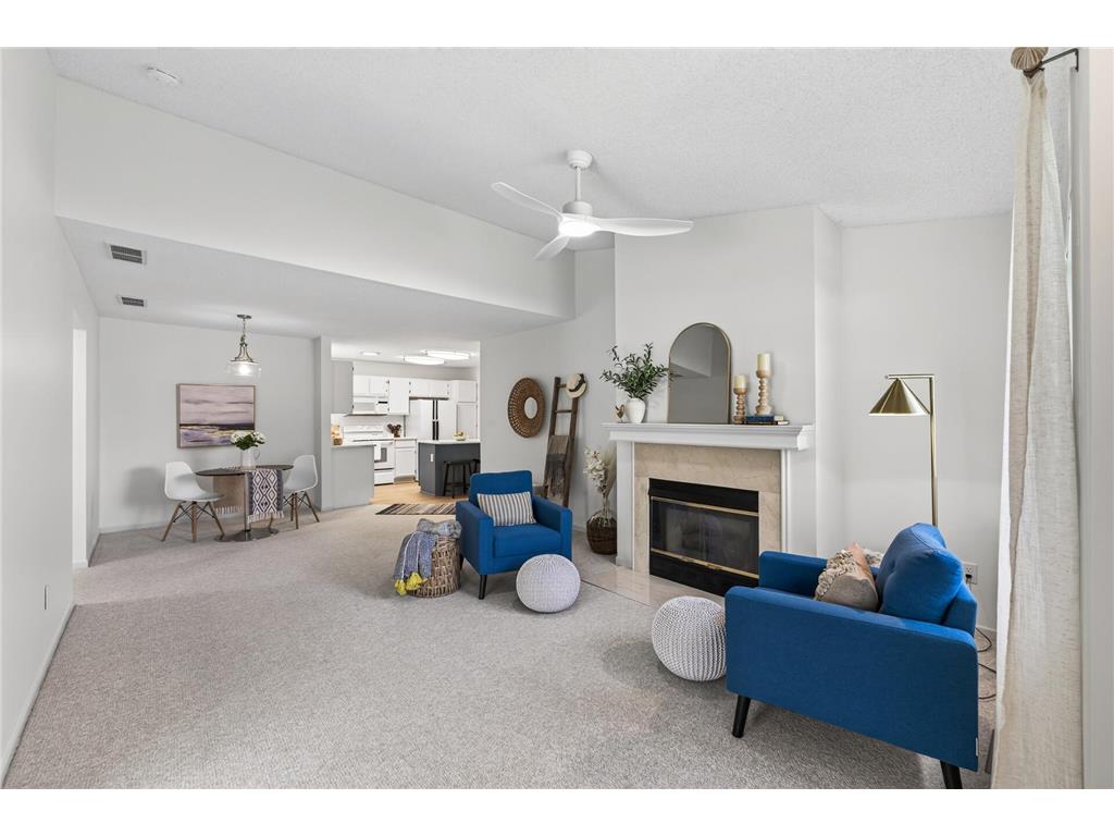 9887 Tamarack Cove Woodbury MN 55125 7041213 image4