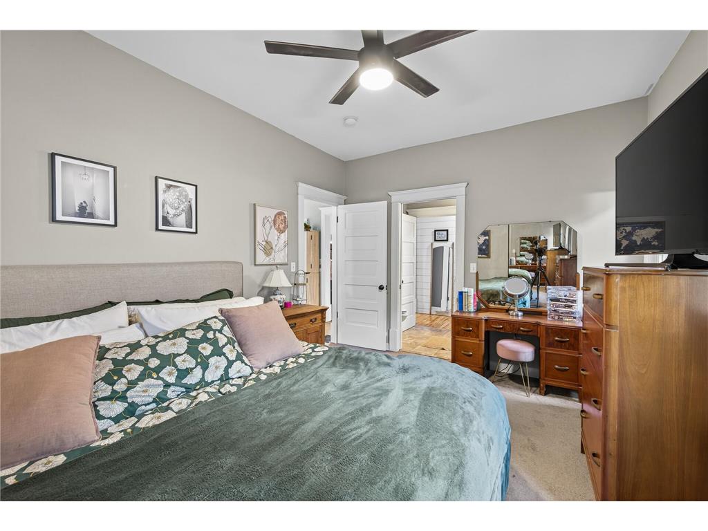 989 Barrett Street Saint Paul MN 55103 7002521 image25