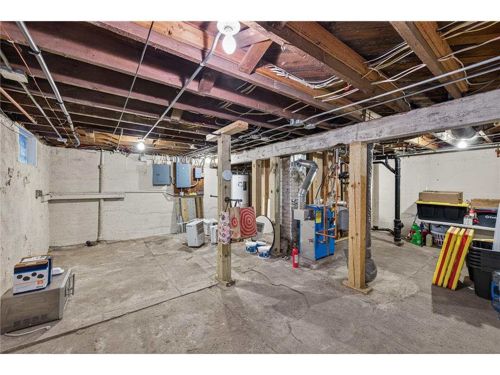 989 Barrett Street Saint Paul MN 55103 7002521 image32