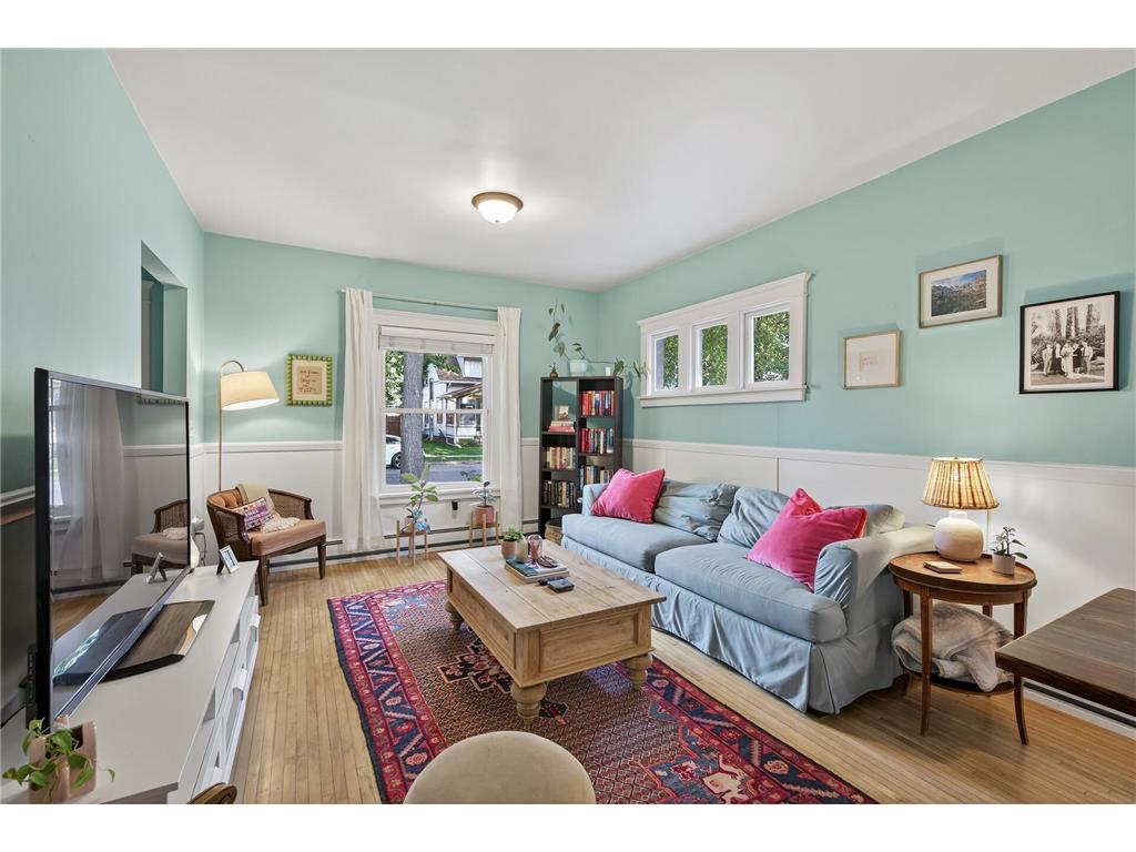 989 Barrett Street Saint Paul MN 55103 7002521 image9