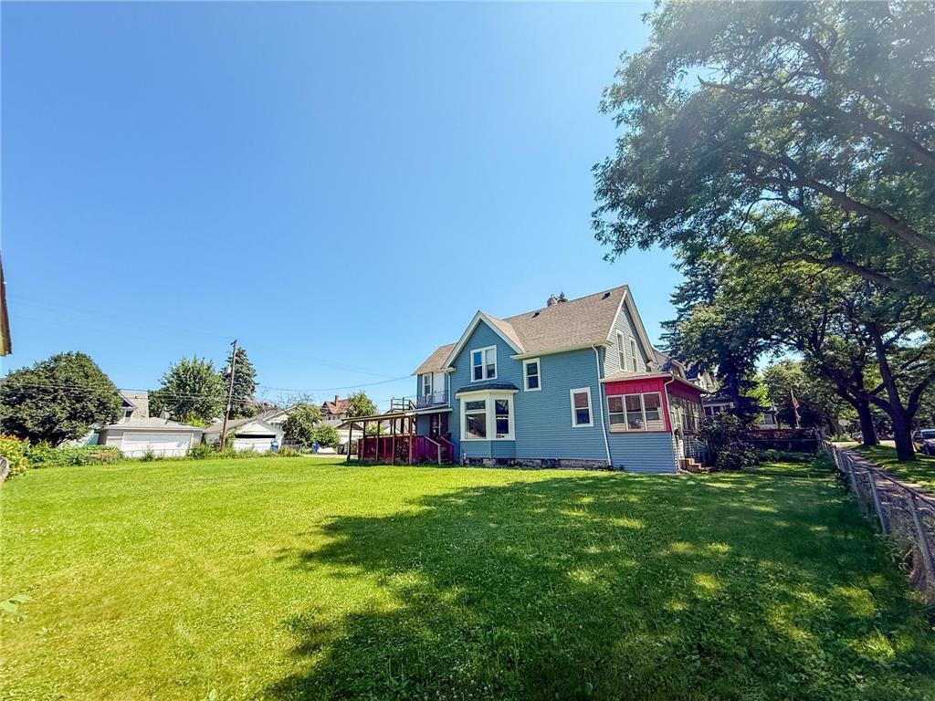 989 Conway Street Saint Paul MN 55106 7085948 image2