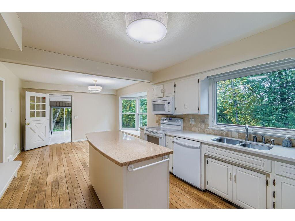 989 Priester Lane Hudson WI 54016 6787610 image11