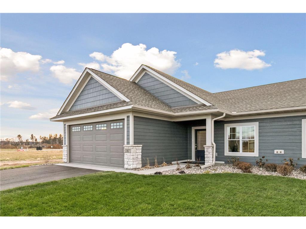 989 Turner Lane New Richmond WI 54017 7066174 image1