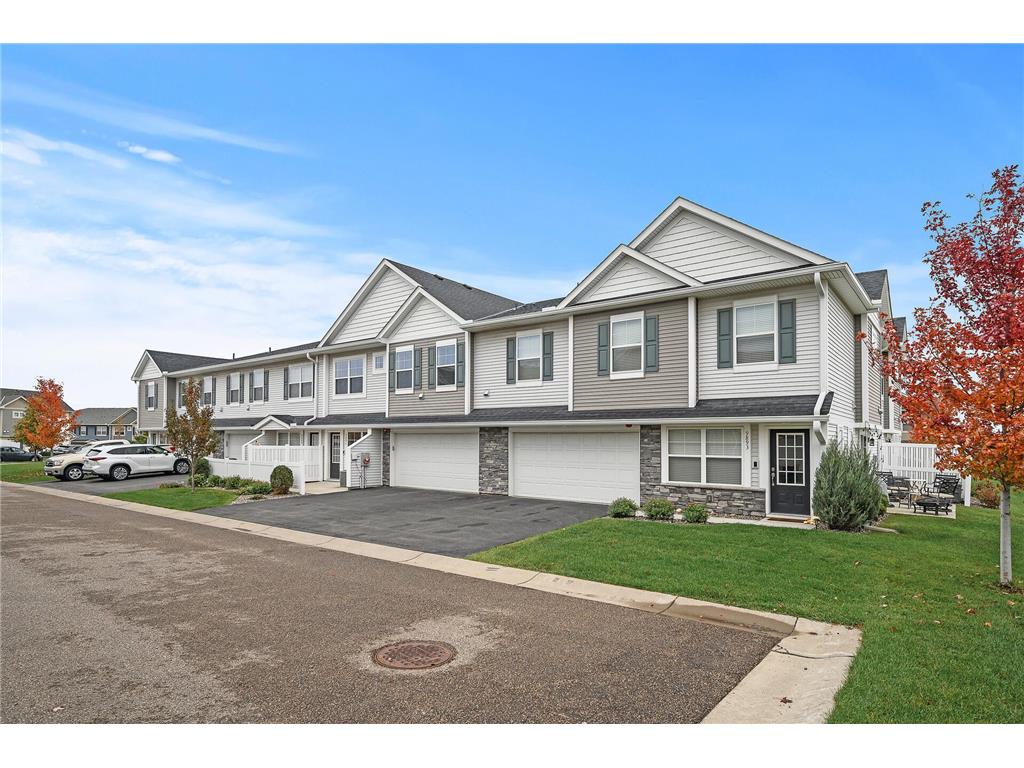 9891 5th Street Lane N Lake Elmo MN 55042 6501864 image1