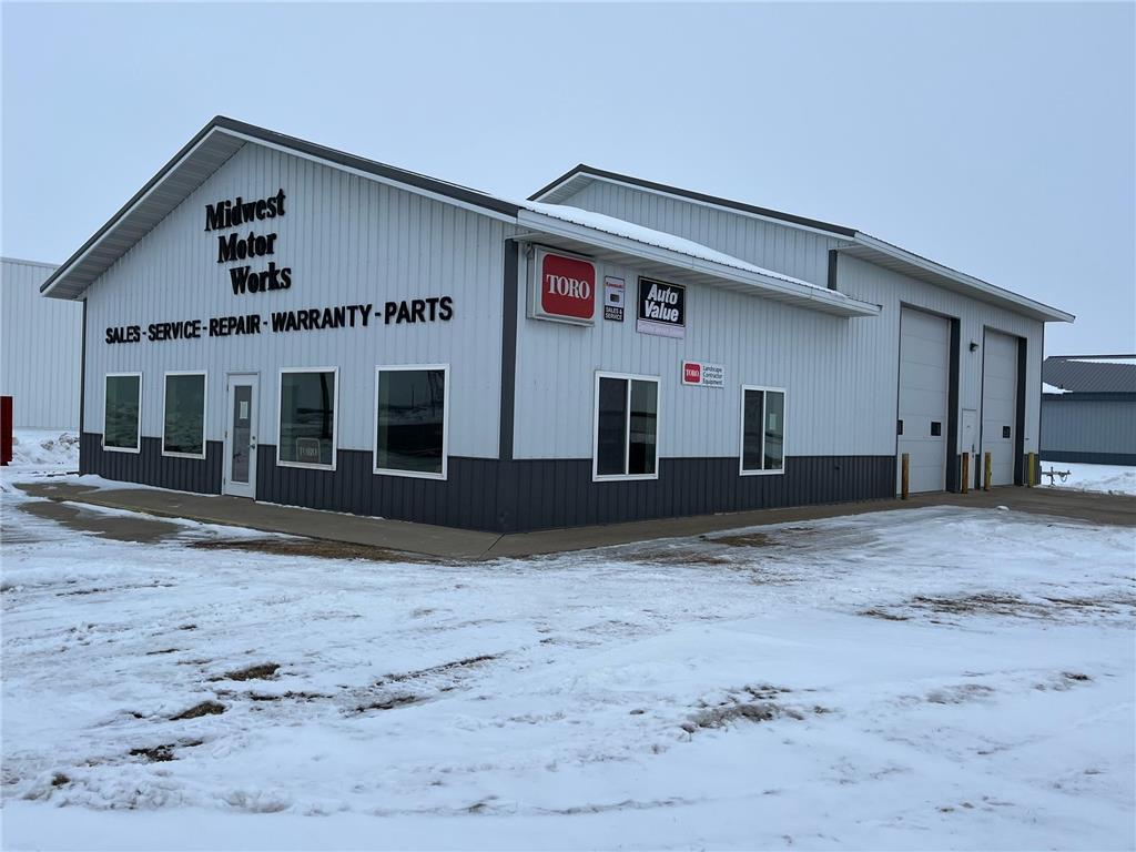 99 Airport Road Redwood Falls MN 56283 6322483 image1