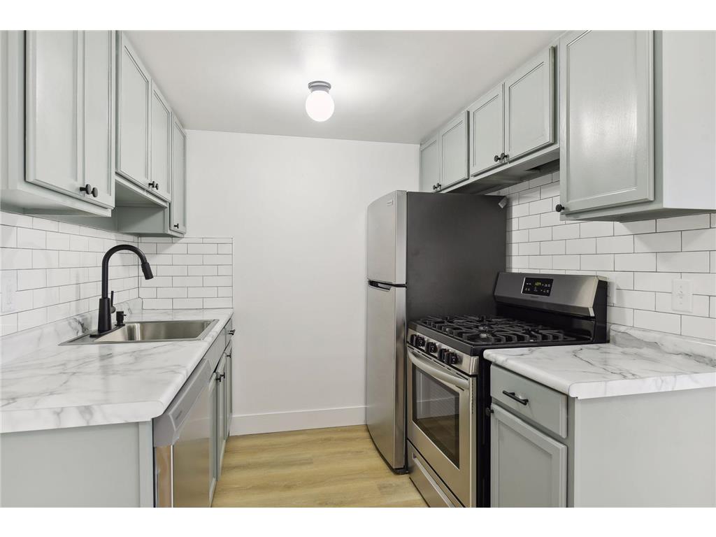 99 E 54th Street #3 Minneapolis MN 55419 6823049 image4