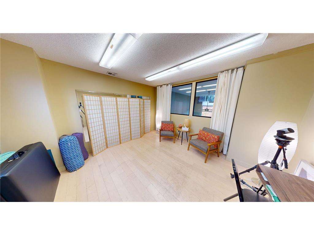 99 Snelling Avenue N Saint Paul MN 55104 6647475 image6