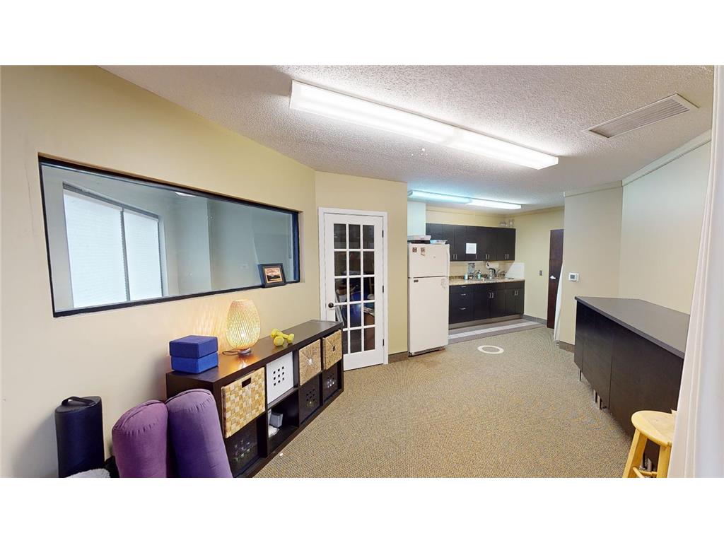 99 Snelling Avenue N Saint Paul MN 55104 6647475 image7