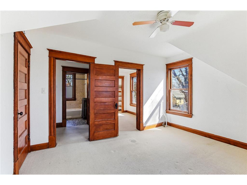990 Como Place Saint Paul MN 55103 7074602 image13
