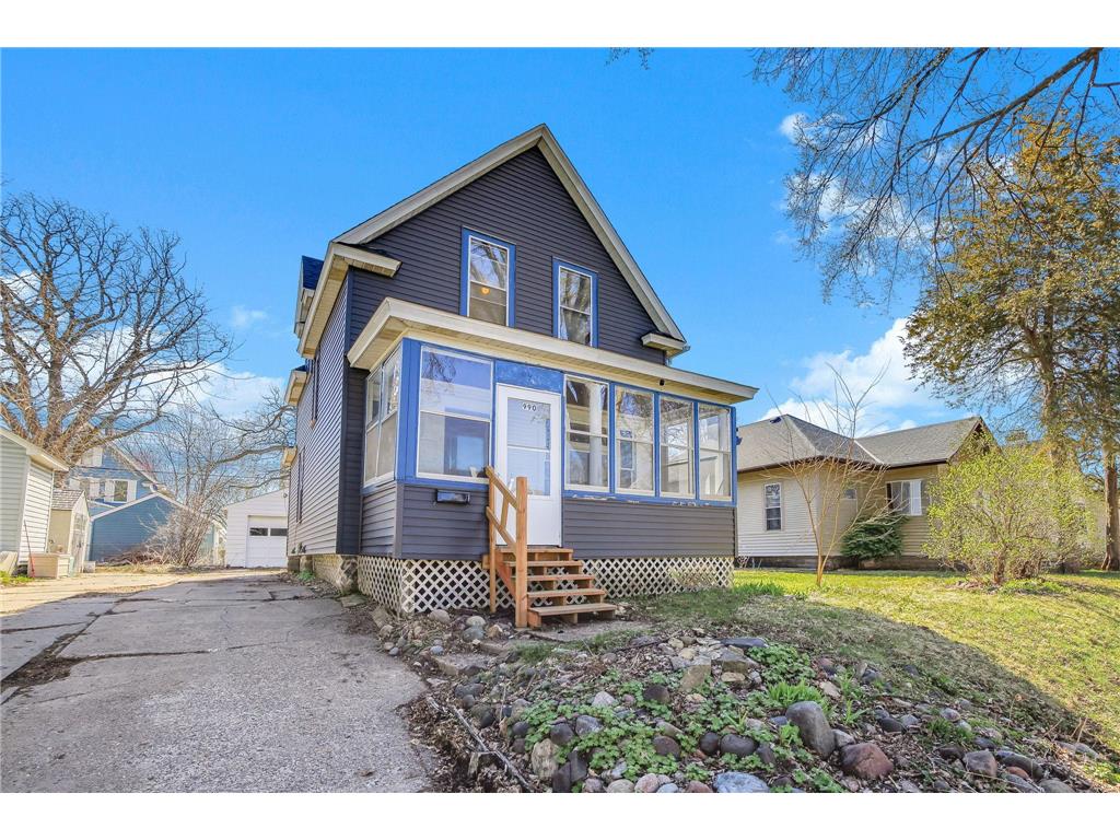 990 Como Place Saint Paul MN 55103 7074602 image2