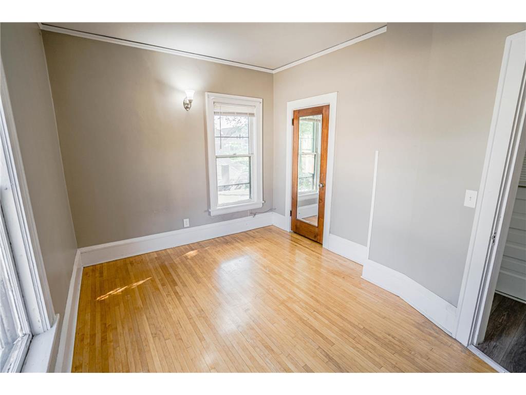 990 Grand Avenue Saint Paul MN 55105 6776665 image23