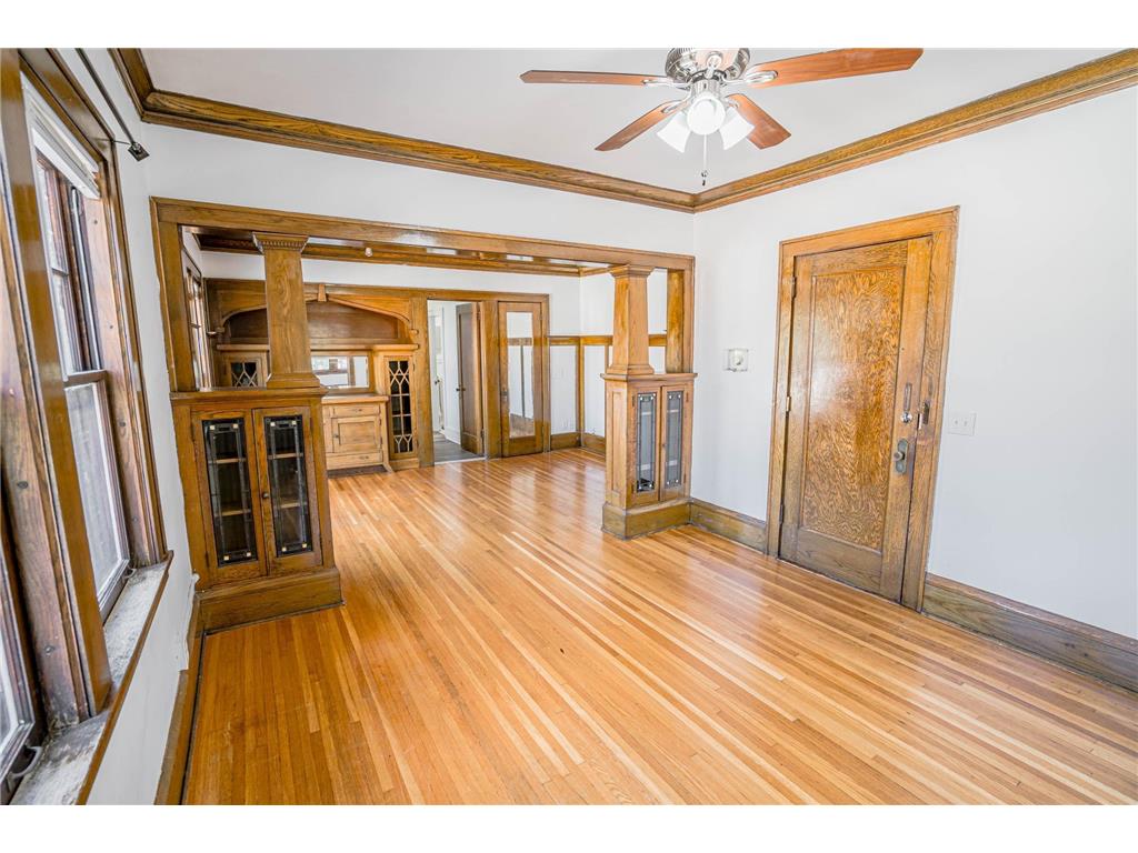 990 Grand Avenue Saint Paul MN 55105 6776665 image4