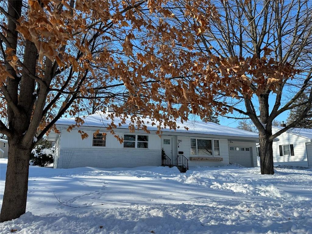 990 Hassan Street SE Hutchinson MN 55350 6323753 image1