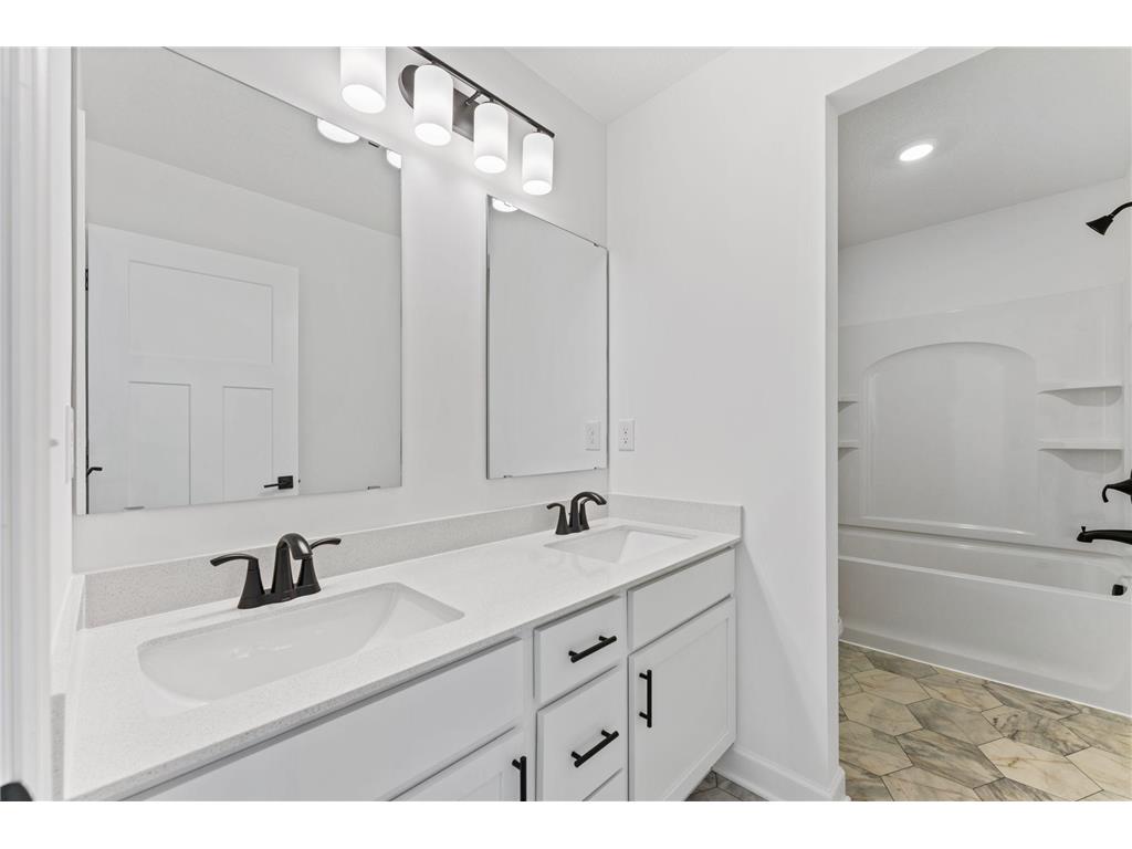  Saint Michael MN 55376 7043464 image51