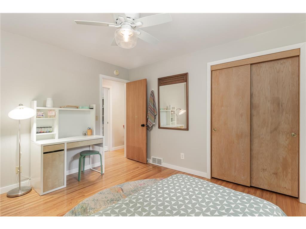 9900 Cedar Lake Road Minnetonka MN 55305 7077174 image17