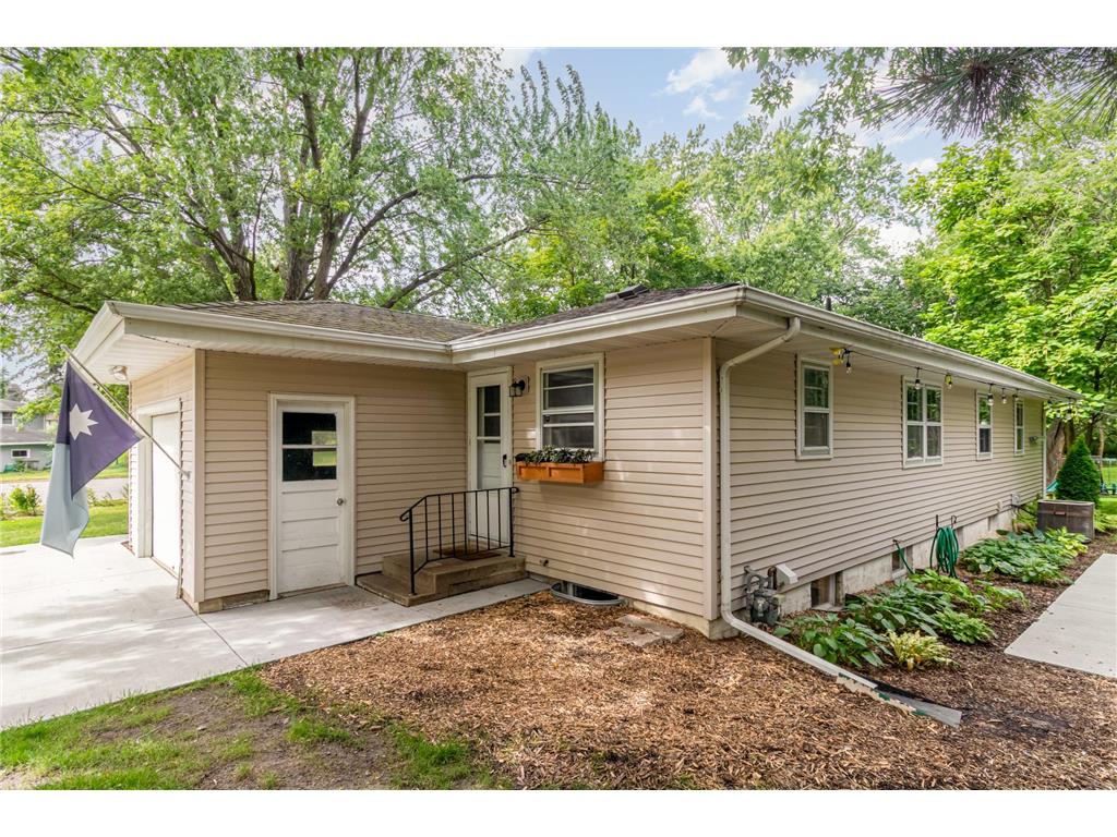 9900 Cedar Lake Road Minnetonka MN 55305 7077174 image21