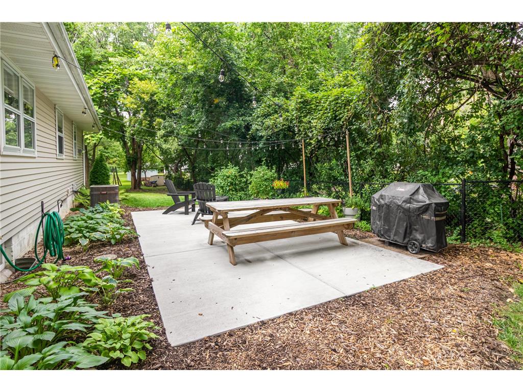 9900 Cedar Lake Road Minnetonka MN 55305 7077174 image23