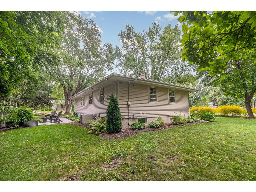 9900 Cedar Lake Road Minnetonka MN 55305 7077174 image24