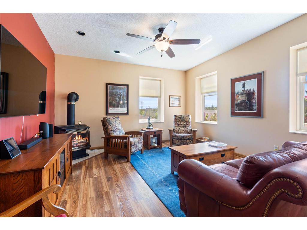 9900 Hudson Boulevard #200 Duluth MN 55808 7093907 image12