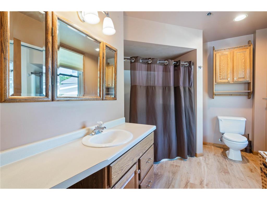 9900 Hudson Boulevard #200 Duluth MN 55808 7093907 image16