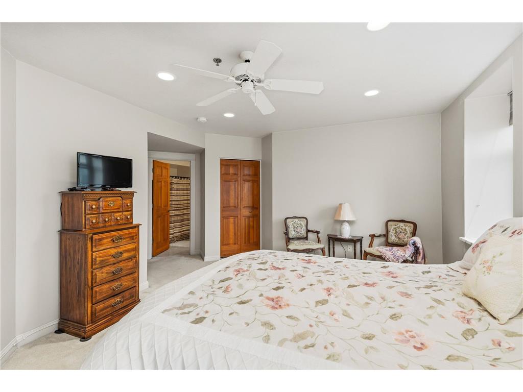 9900 Hudson Boulevard #202 Duluth MN 55808 - St Louis River 7095898 image22