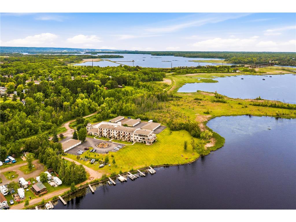 9900 Hudson Boulevard #202 Duluth MN 55808 - St Louis River 7095898 image48