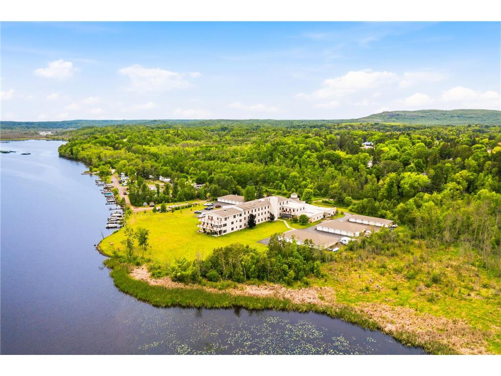 9900 Hudson Boulevard #202 Duluth MN 55808 - St Louis River 7095898 image49