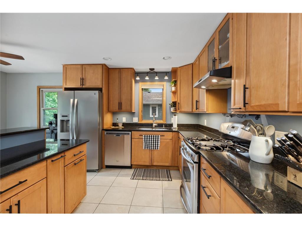 9901 207th Street W Lakeville MN 55044 6378932 image1