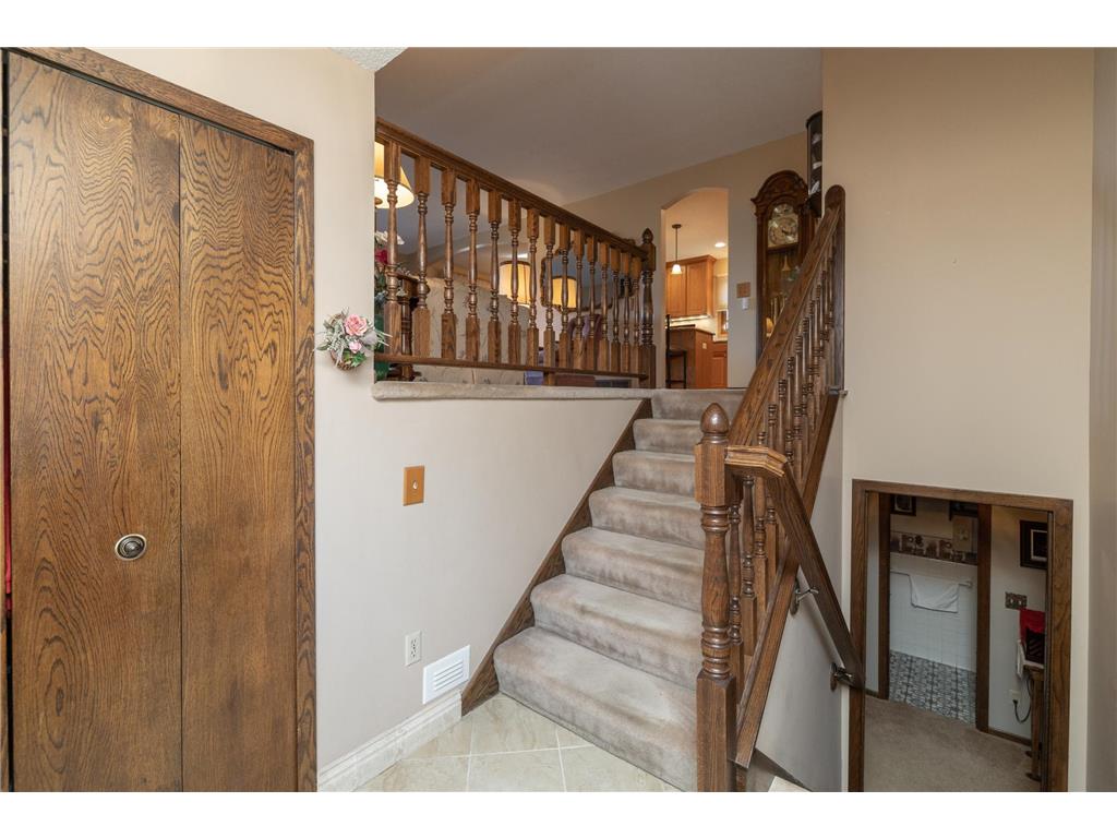 9901 Oakland Avenue S Bloomington MN 55420 7038034 image2