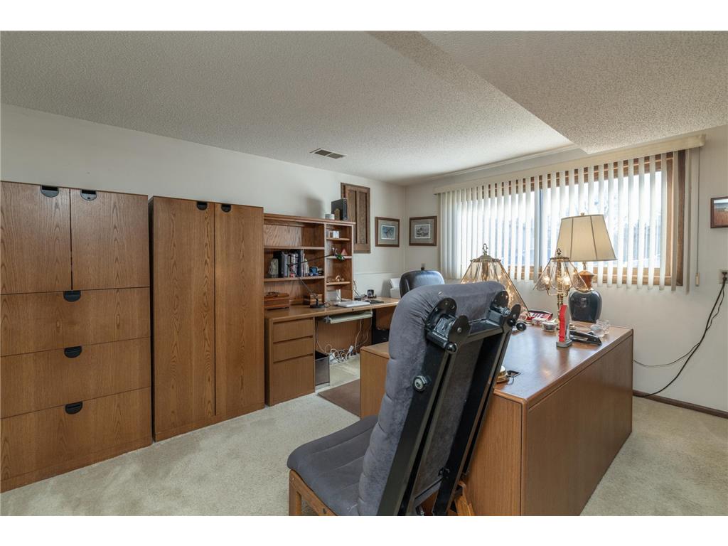 9901 Oakland Avenue S Bloomington MN 55420 7038034 image27