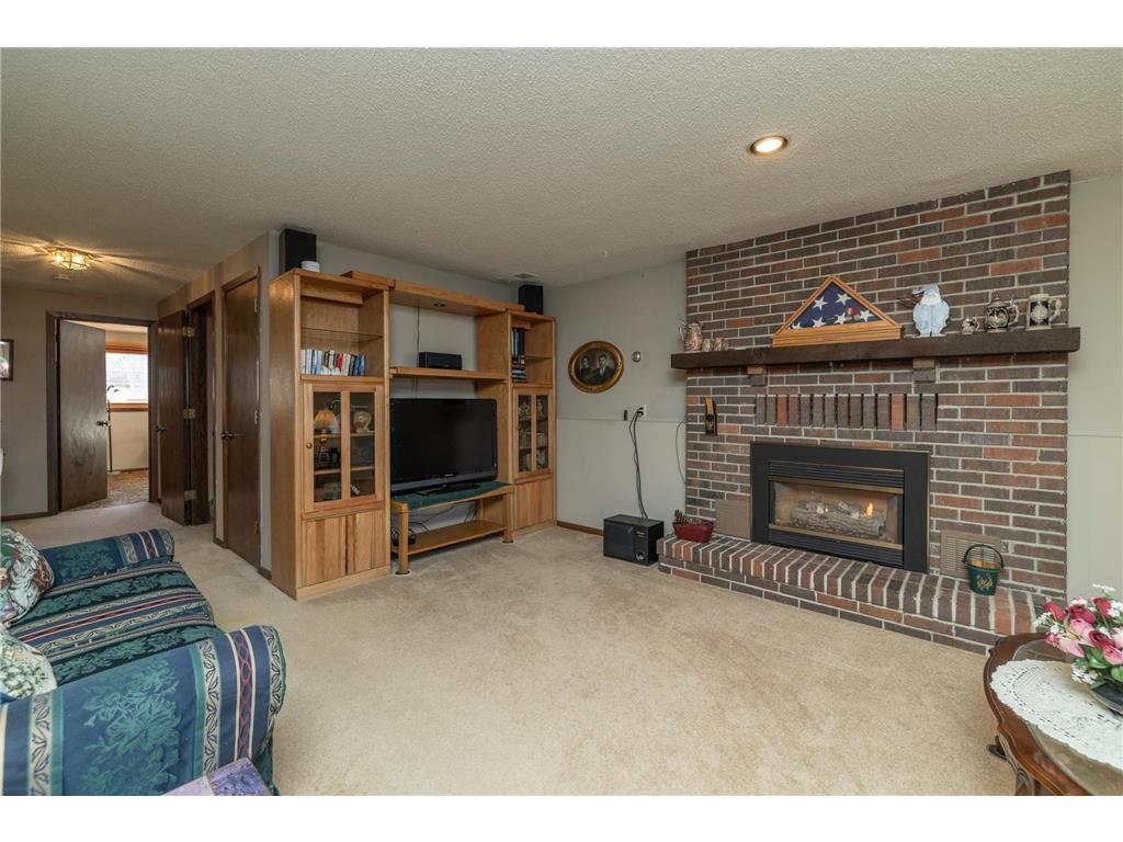 9901 Oakland Avenue S Bloomington MN 55420 7038034 image32