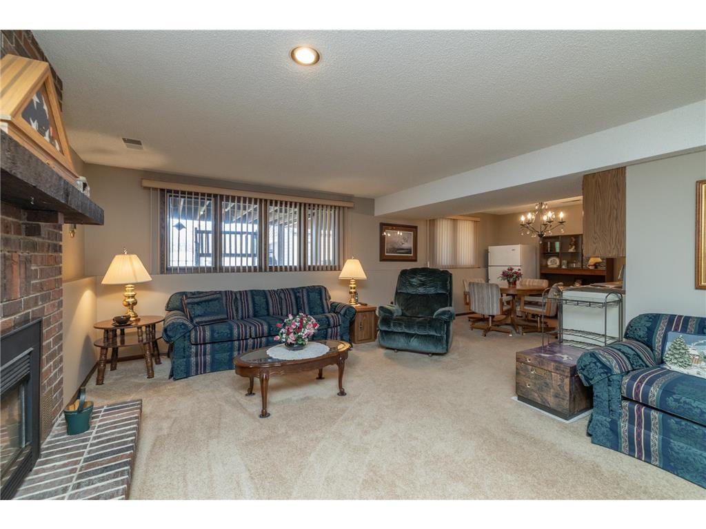 9901 Oakland Avenue S Bloomington MN 55420 7038034 image34