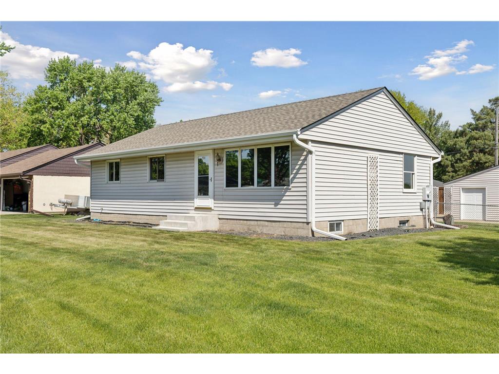 9904 95th Avenue N Maple Grove MN 55369 6688822 image1