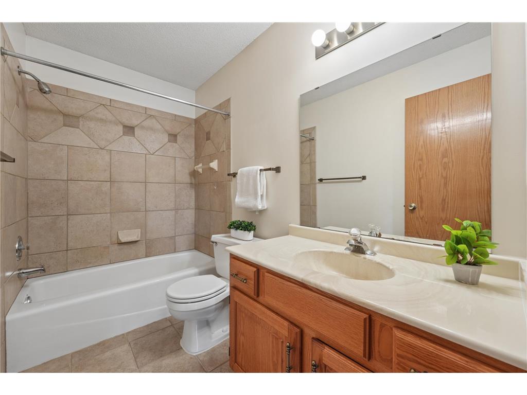 9905 54th Place N #5 Plymouth MN 55442 7079698 image16