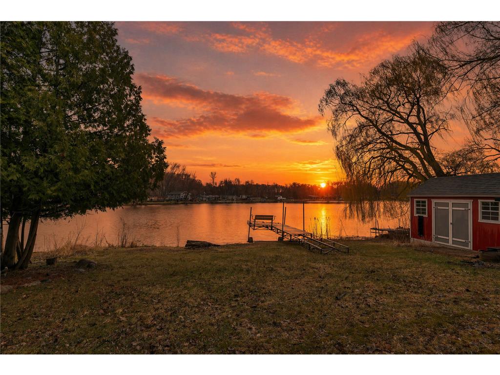 9905 Norton Avenue NW Annandale MN 55302 - Augusta 7058701 image1