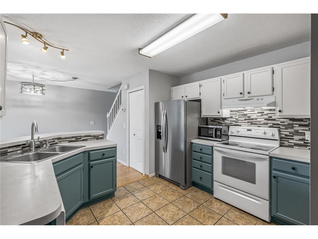 9906 Fillmore Street NE Blaine MN 55434 6605135 image1