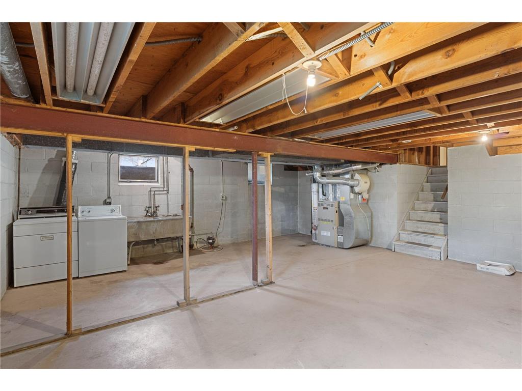 9908 Oxborough Road Bloomington MN 55437 7061101 image32