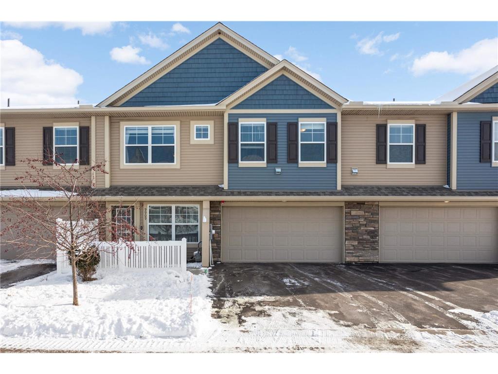 9909 5th Street Lane N Lake Elmo MN 55042 6648449 image1