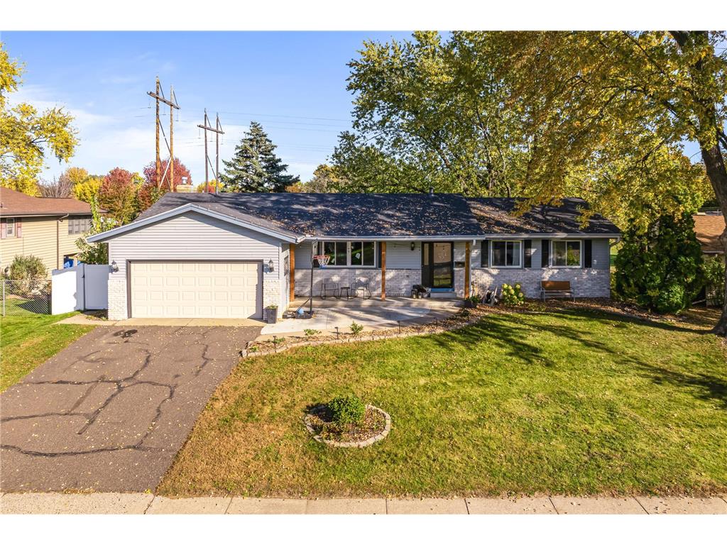 9909 Oakland Avenue S Bloomington MN 55420 7007840 image1