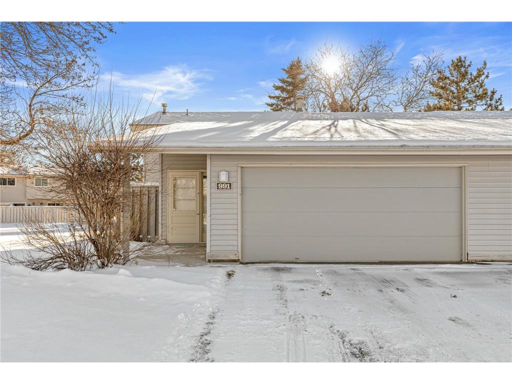 991 Carmel Court Shoreview MN 55126 6826726 image1