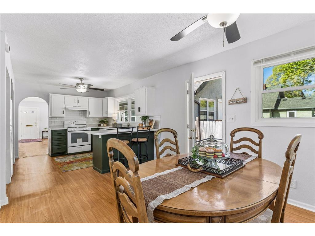 991 Minnehaha Avenue W Saint Paul MN 55104 7082282 image19