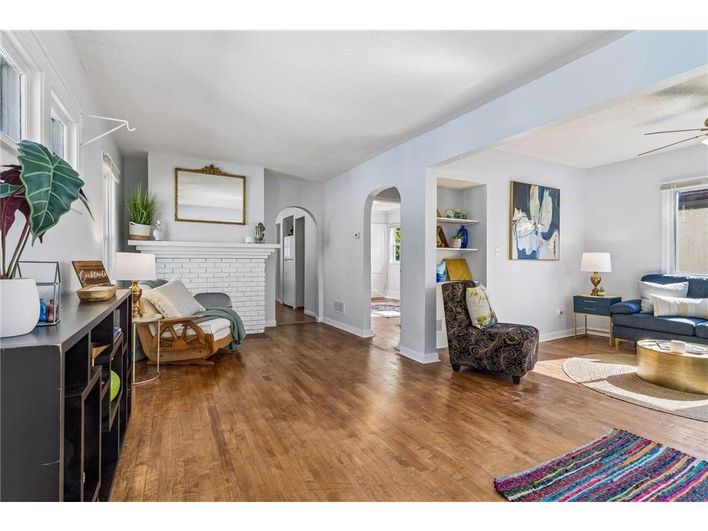 991 Minnehaha Avenue W Saint Paul MN 55104 7082282 image9