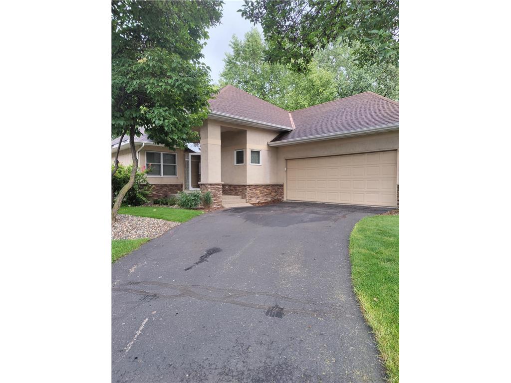 991 Nine Mile Cove E Hopkins MN 55343 6561467 image1