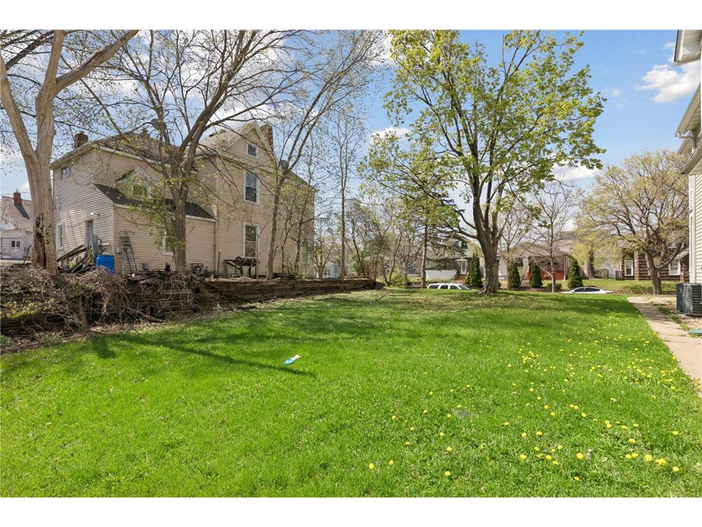 991 Wakefield Avenue Saint Paul MN 55106 7070432 image26