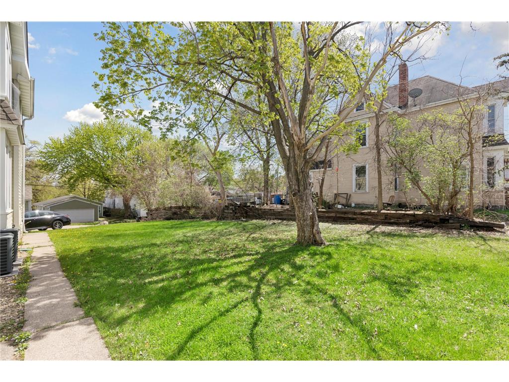 991 Wakefield Avenue Saint Paul MN 55106 7070432 image27