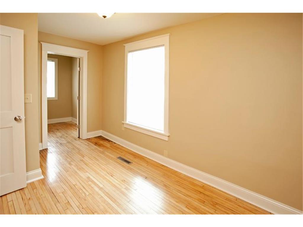 991 Wakefield Avenue Saint Paul MN 55106 7070432 image35
